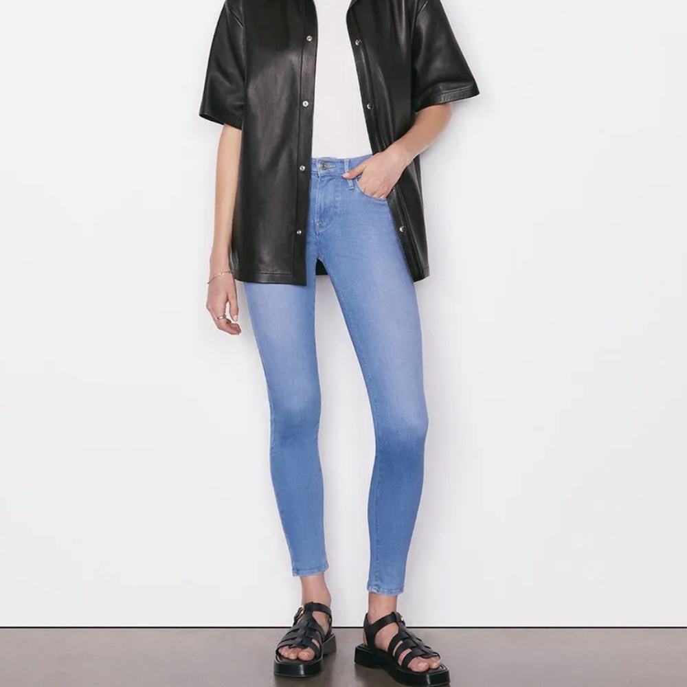 FRAME light blue "Le Skinny De Jeanne" size 28